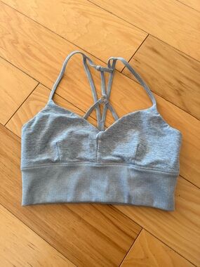ALO Yoga Heather Gray Strappy Sports Bra